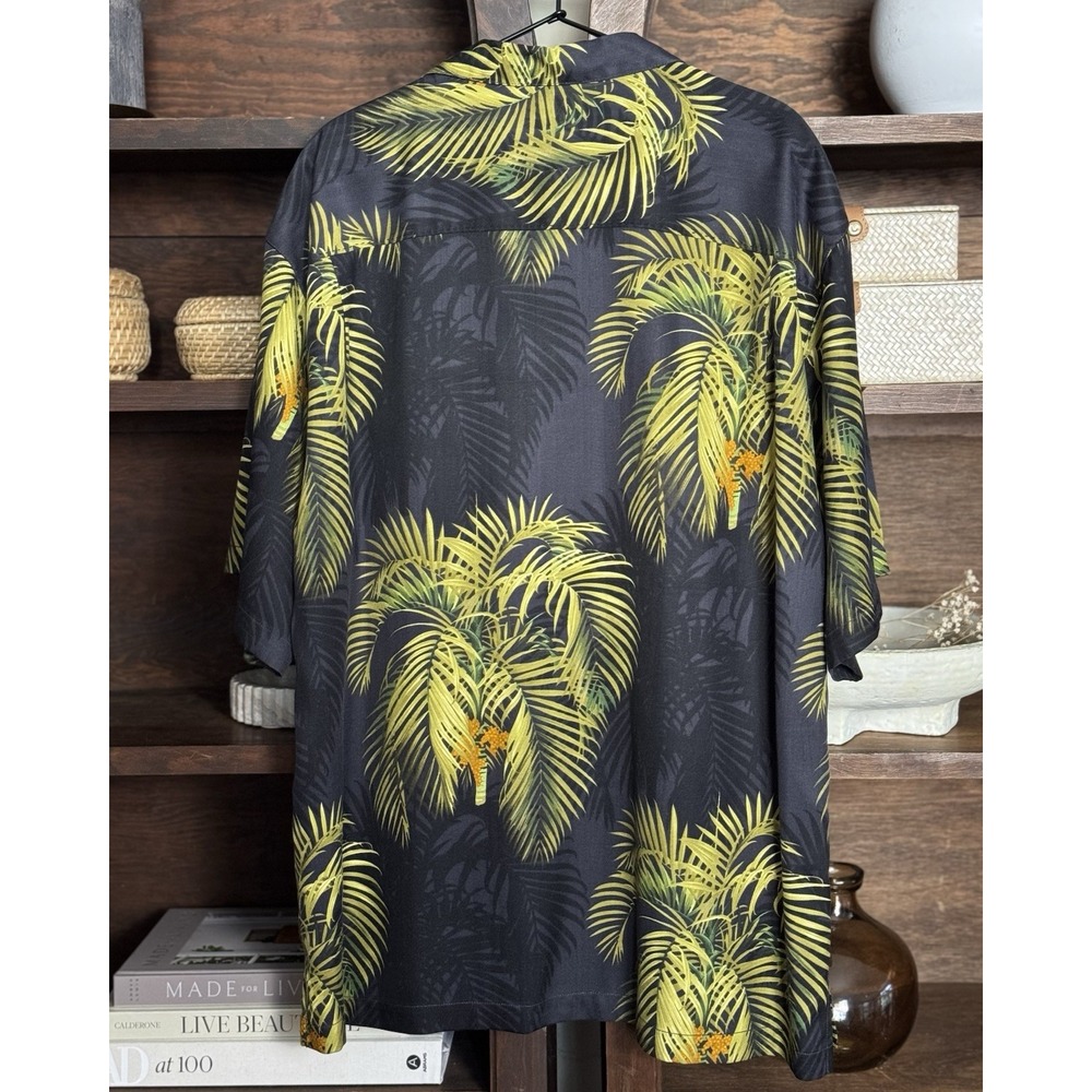 Tommy Bahama Hawaiian Shirt Mens Size XL Black Green Phuket Palm 100% Silk Camp - Picture 8 of 8